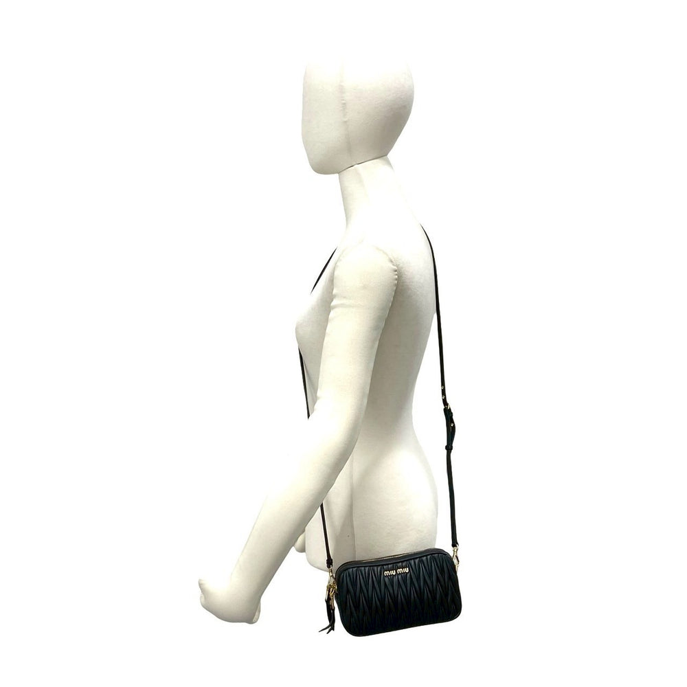 shoulder bag miu miu