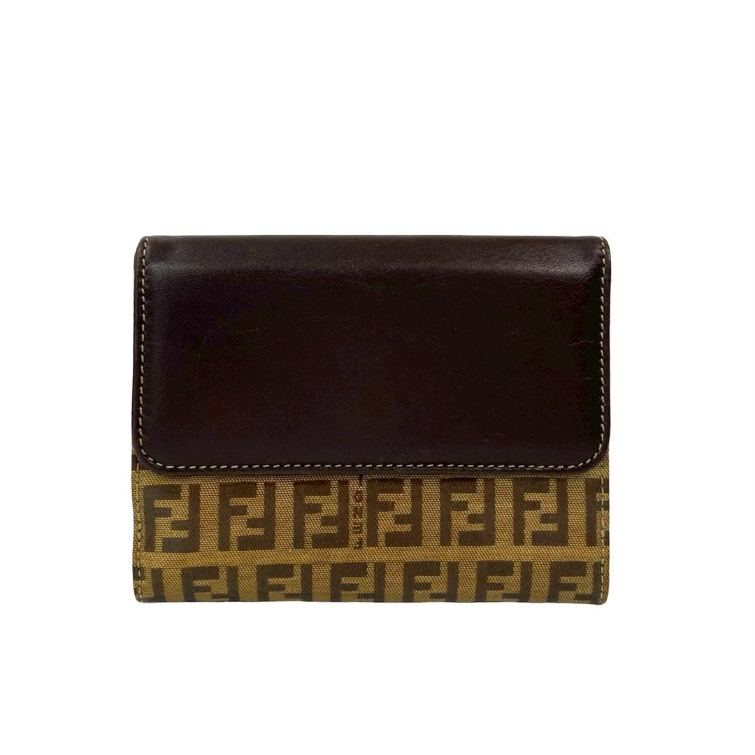 bifold wallet fendi
