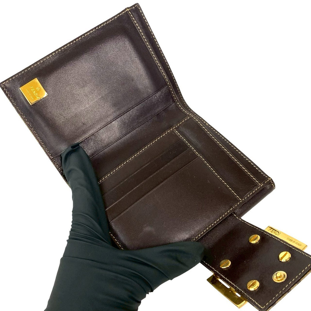 bifold wallet fendi