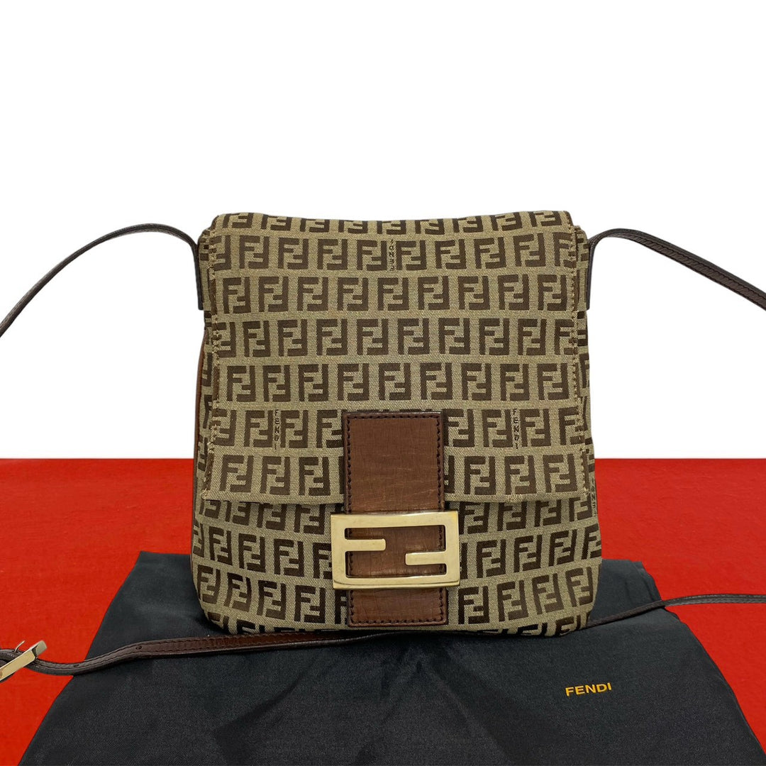 ショルダーバッグ フェンディ