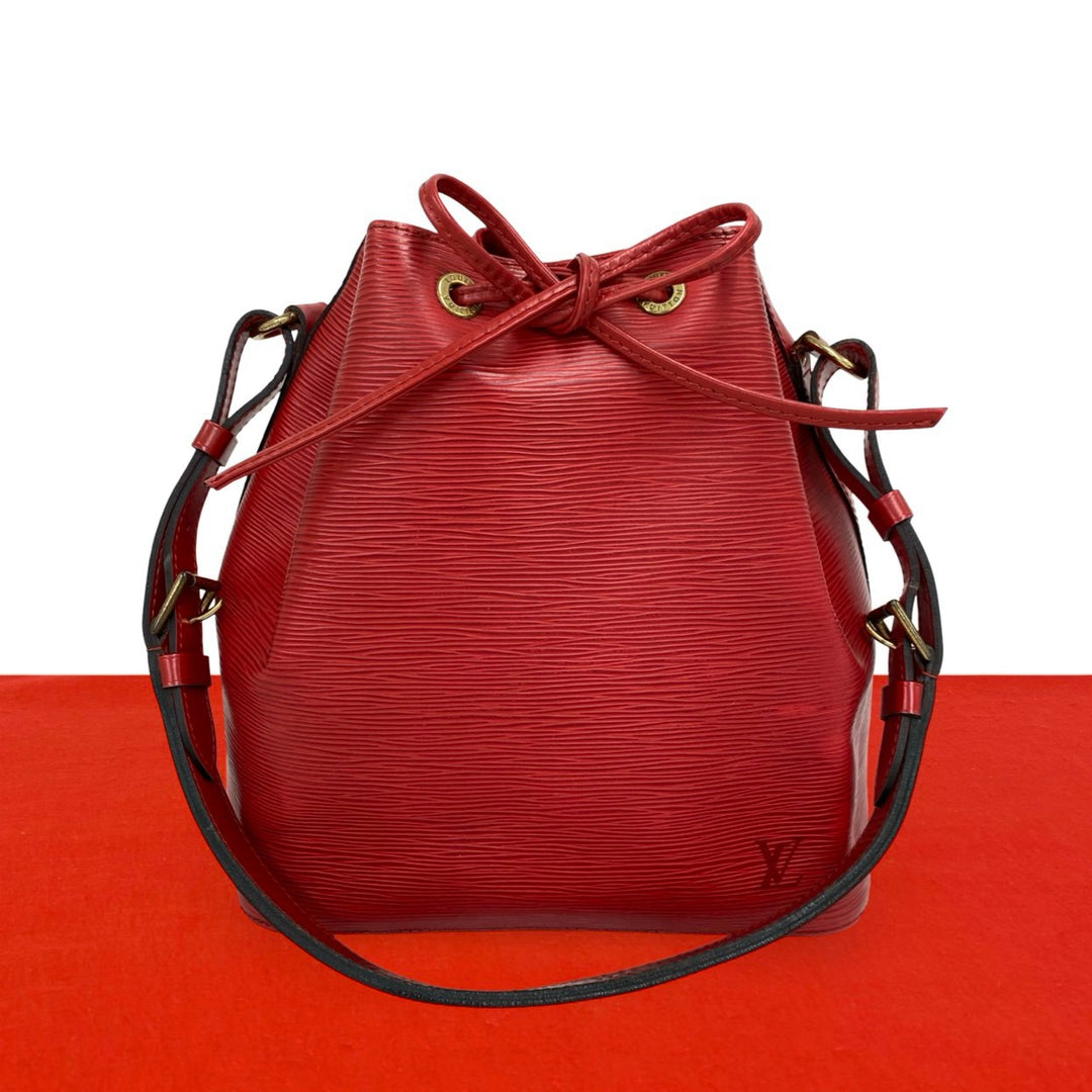 Shoulder bag Louis Vuitton Petit Noe
